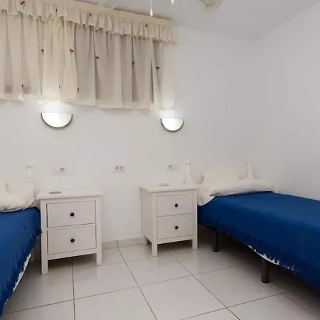 Park Santiago Ii 156 - Two Bed Apartment *